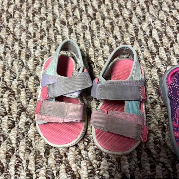 LOT of 2 Baby Girl Size 5 Sandals Secure Strap Water Friendly Play Shoes - Picture 6 of 7